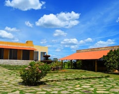 Guesthouse Villa dos Pireneus (Pirenópolis, Brazil)