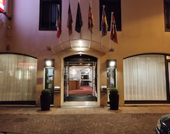 Hotel Hôtel Le Valois Cognac Centre (Cognac, Francuska)