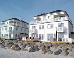 Toàn bộ căn nhà/căn hộ Luxury On The Beach: Holiday Home With Sauna, Whirlpool, Beach Chair And Sea View (Kappeln, Đức)
