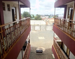 Khách sạn Kq Grill And Bistro (Eldoret, Kenya)
