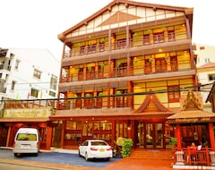Khách sạn Chanthapanya Hotel (Viêng Chăn, Lào)