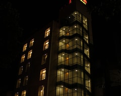 Hotel Sri Sri Executive Lodging (Kolhapur, India)