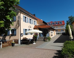 Khách sạn Hotel-Gasthof Rangau (Ansbach, Đức)