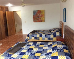 Khách sạn Suite Frente Al Mar (Isla Mujeres, Mexico)