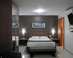 Khách sạn Bristol Evidence Hotel (Goiânia, Brazil)