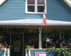 Bed & Breakfast Phoenix House B&B (Stettler, Canadá)