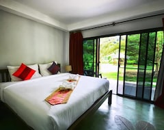 Khách sạn Khao Sok Royal Cliff Resort & Spa (Surat Thani, Thái Lan)