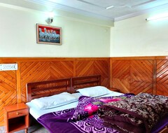 Hotel Goroomgo Kohinoor Mallital, Nainital (Nainital, Indija)