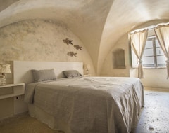 Bed & Breakfast Il Giardino Della Regina (Gallipoli, Ý)