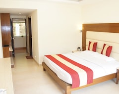 Hotel Riverside Resorts (Pauri, India)