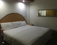 Hotel Paraiso Express (Veracruz Llave, Mexico)