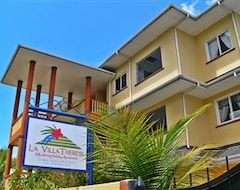 Otel La Villa Therese Holiday Apartments (Anse Royale, Seyşeller)