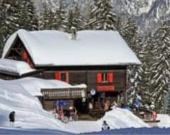 Otel Battagliahütte (Malix, İsviçre)