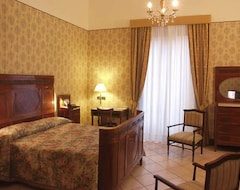 Khách sạn Hotel Savona (Catania, Ý)