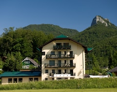 Hotel Gasthof Bürglstein Gmbh (St. Wolfgang, Austria)