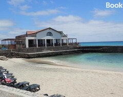 Căn hộ có phục vụ Porto Antigo Apartments (Santa Maria, Cape Verde)