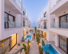 Khách sạn Mika Villas & Suites (Piskopiano, Hy Lạp)