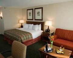 DoubleTree by Hilton Somerset Hotel and Conference Center (Somerset, USA)