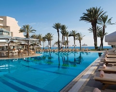 فندق TUI BLUE Pioneer Beach (بافوس, قبرص)