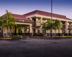 Hotel Red Roof Inn Ft Myers (Fort Myers, Sjedinjene Američke Države)
