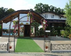 Hotelli Complex Turistic Perla (Ploiesti, Romania)