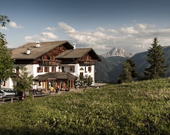 Otel Herol - My Mountain Retreat (Luson, İtalya)