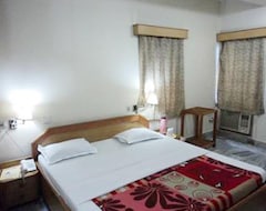 Otel Ambassador Retreat (Asansol, Hindistan)