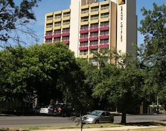 The Terrace Hotel Adelaide (Adelaide, Australia)
