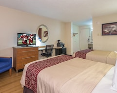 Hotel Red Roof Inn & Suites Cleveland - Elyria (Elyria, Sjedinjene Američke Države)
