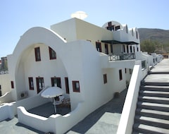 Khách sạn Vrachia Studios & Apartments (Oia, Hy Lạp)