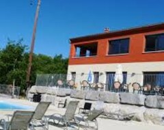 Cijela kuća/apartman Rev'ôthijol Vacances (Saint-Alban-Auriolles, Francuska)