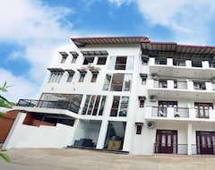 Hotelli Gloria Grand Unawatuna (Unawatuna, Sri Lanka)