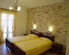 Khách sạn Hotel Annita's Village (Agia Anna, Hy Lạp)