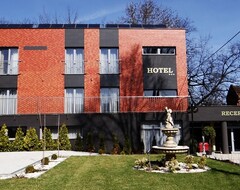 Hotel Adria (Ruda Slaska, Polonia)