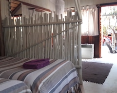 Hotel Off Beat Safaris Bush Lodge (Hoedspruit, Sudáfrica)