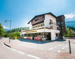 Hotel Albergo Sayonara (Comano Terme, Italien)
