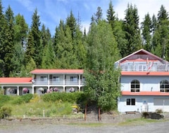 Motel High Country Inn (Likely, Canada)