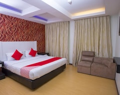 Khách sạn OYO 44037 King Park Hotel (Lahad Datu, Malaysia)
