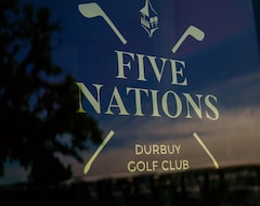 Hotelli Golf Hôtel Five Nations (Somme-Leuze, Belgia)