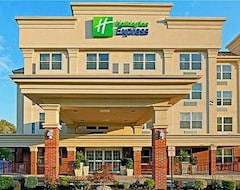 Holiday Inn Express Woodbridge, An Ihg Hotel (Avenel, Sjedinjene Američke Države)