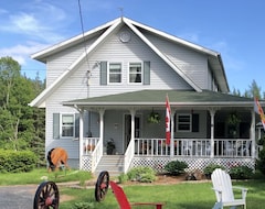 Bed & Breakfast Country Charm (Murray Harbour, Canada)