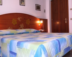 Hotel Ideal (Chioggia, Italy)