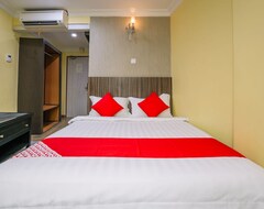 Khách sạn Oyo 653 Green World Hotel (Hulu Langat, Malaysia)