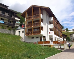 Hotel Artemis (Saas Fee, Switzerland)