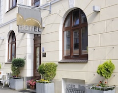 فندق هوتل ذور التن ستادماوار (لوبيك, ألمانيا)