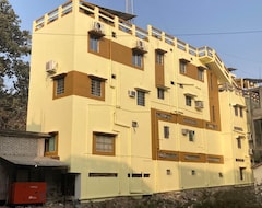Hotel Farakka Lodge (Murshidabad, India)