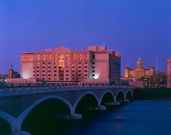 Khách sạn Embassy Suites Des Moines Downtown (Des Moines, Hoa Kỳ)