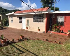 Koko talo/asunto Gavidias Guest House (Caguas, Puerto Rico)