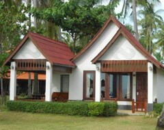 Khách sạn Oyo 75333 Lanta Beach Lodge (Saladan, Thái Lan)