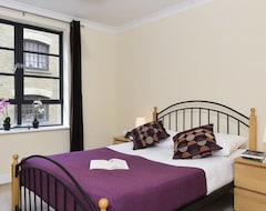 Hotel River Side Apartments (Londres, Reino Unido)